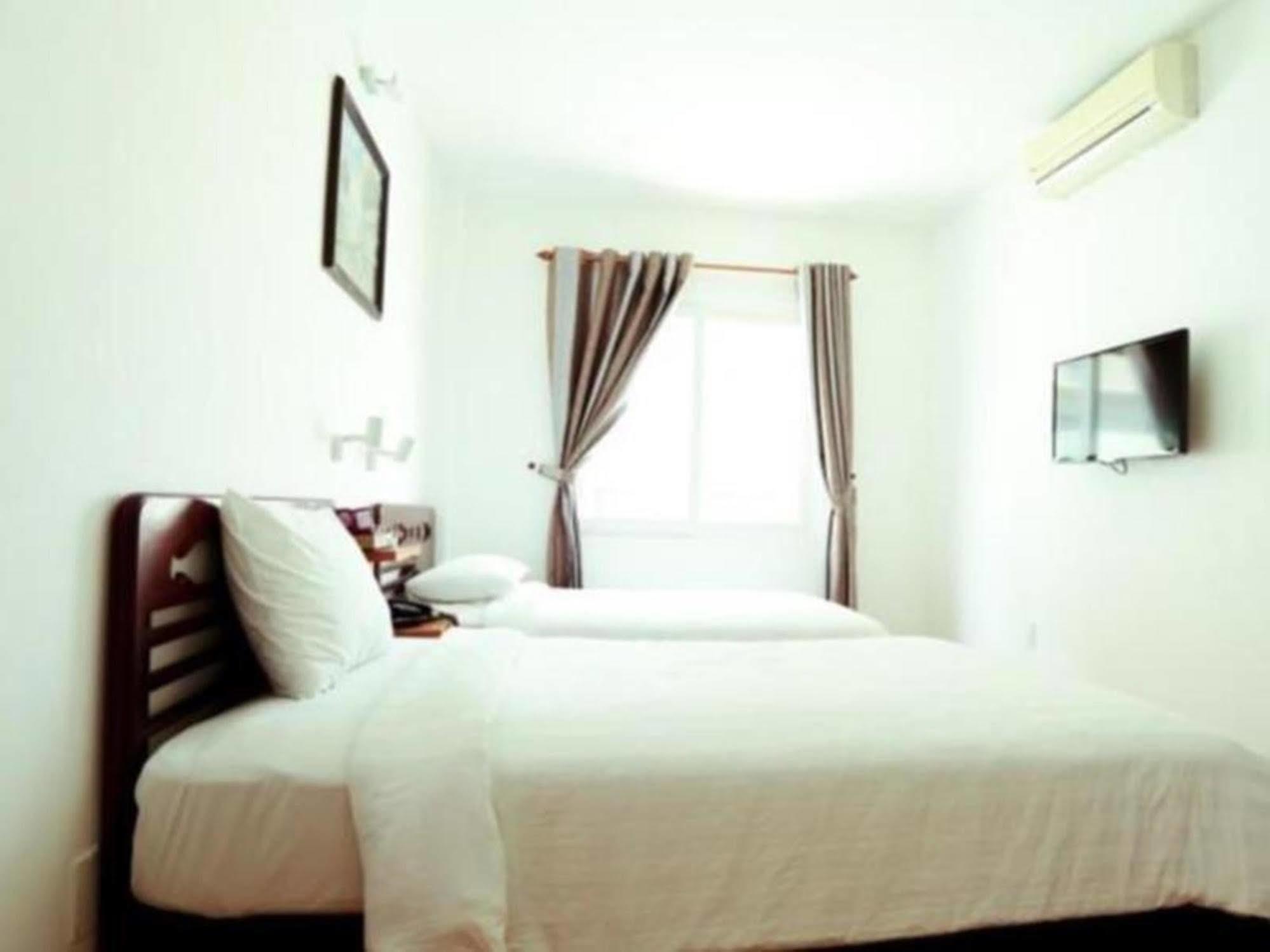 דה נאנג Xuan Hung Hotel מראה חיצוני תמונה