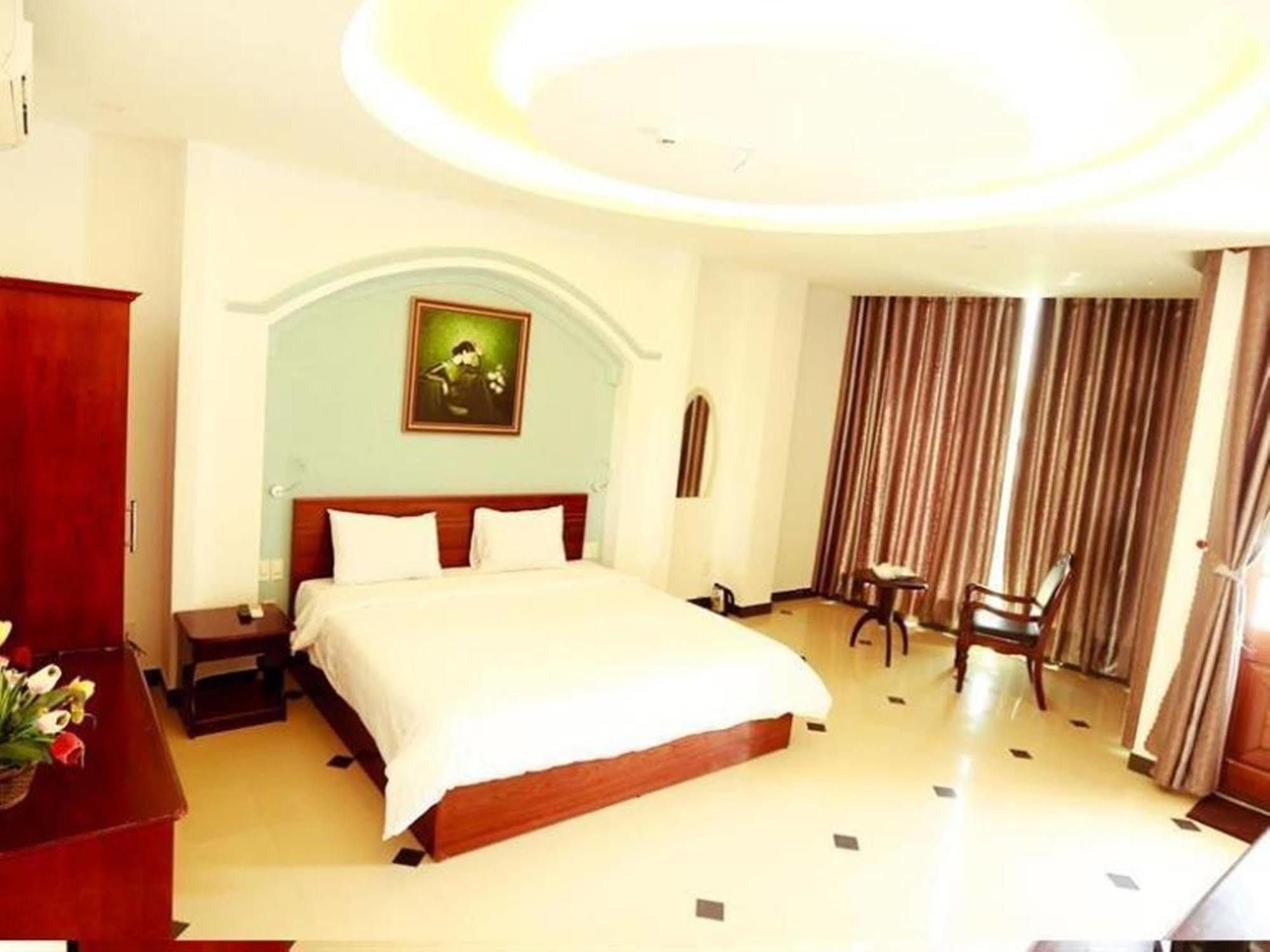 דה נאנג Xuan Hung Hotel מראה חיצוני תמונה